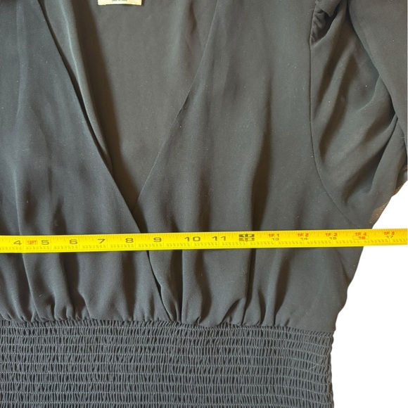 Wilfred Wistful Blouse Black Sheer Long Sleeves Smocked Surplice Size Medium EUC - Picture 3 of 10